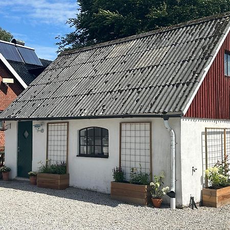 Dorisberg B&B - The Chicken House Loberod Kültér fotó